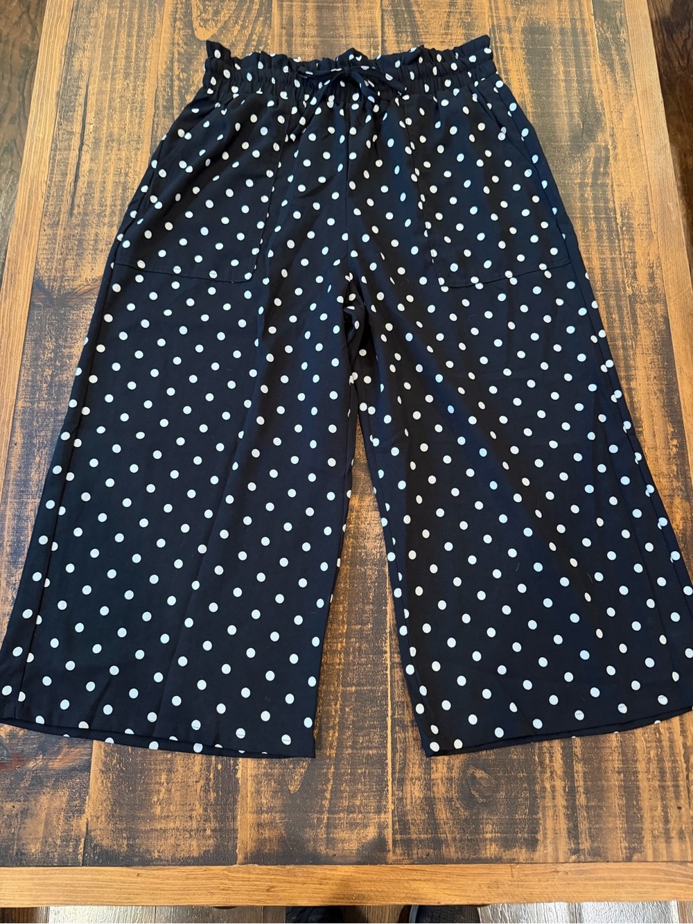 Black Polka Dot Capri Pants with Elastic Drawstring Waist